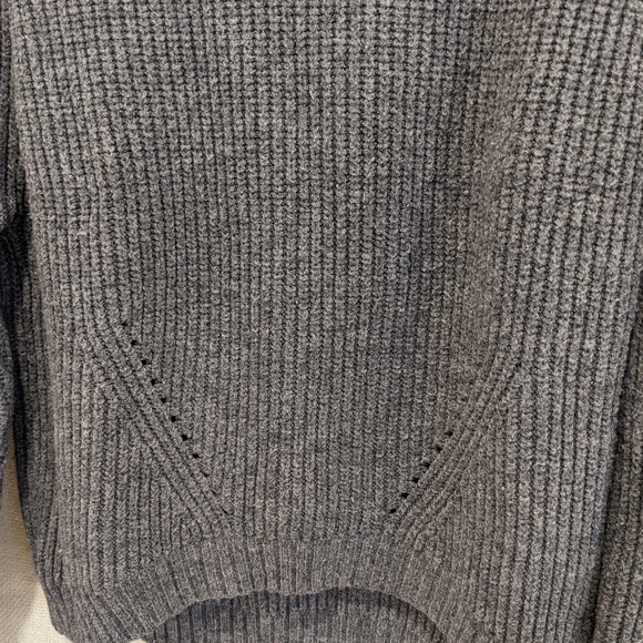 Dynamite Chunky Knit Grey Turkleneck XS - Picture 2 of 2